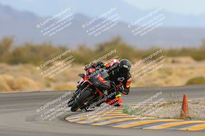 media/Jan-15-2023-SoCal Trackdays (Sun) [[c1237a034a]]/Turn 15 (1pm)/